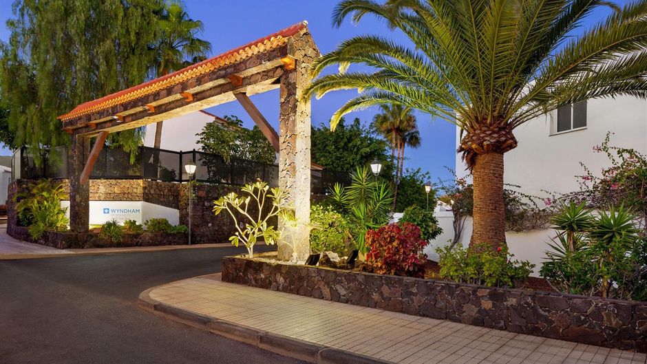 Wyndham Residences Golf del Sur Exterior