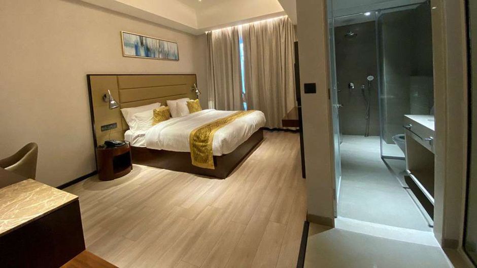Enrise by Sayaji Nahik Room