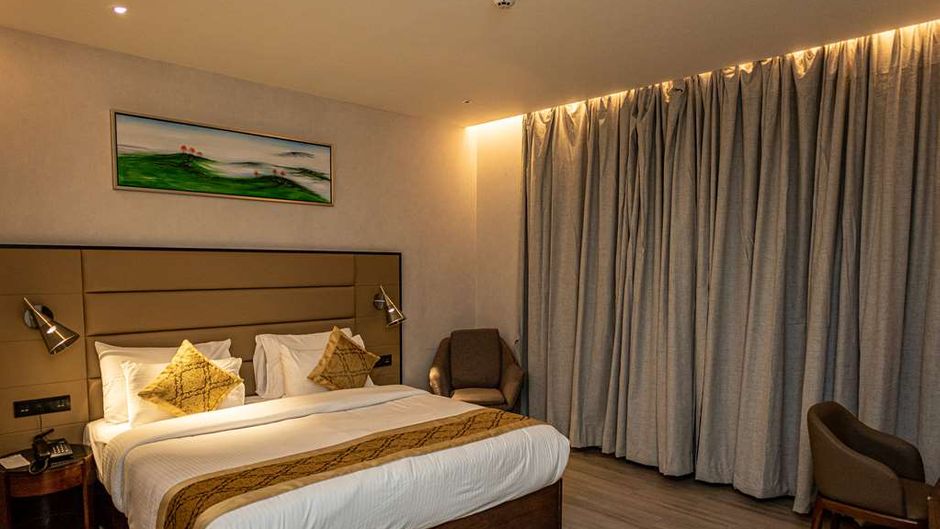 Enrise by Sayaji Nahik Room