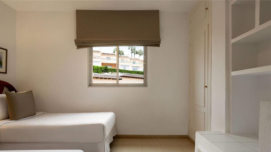 Ramada Hotel & Suites Costa del Sol Suite