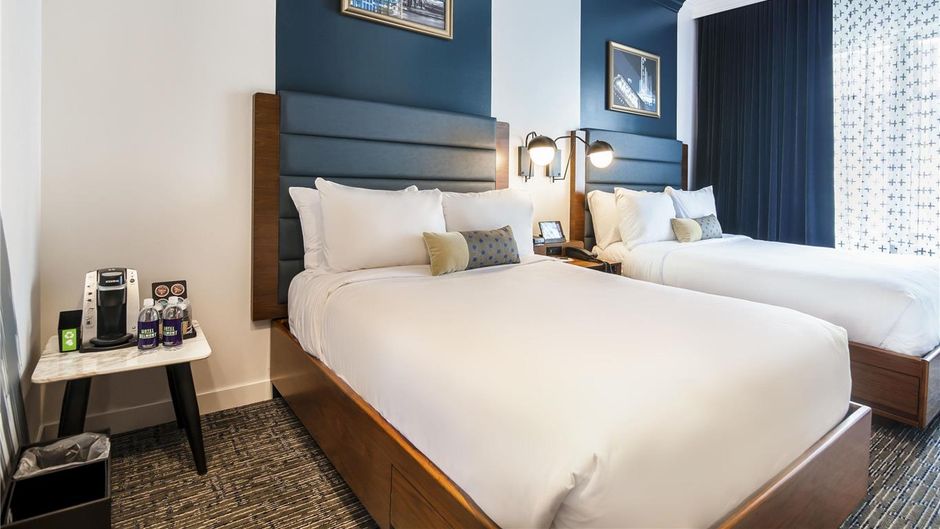 Hotel Belmont Vancouver MGallery Room