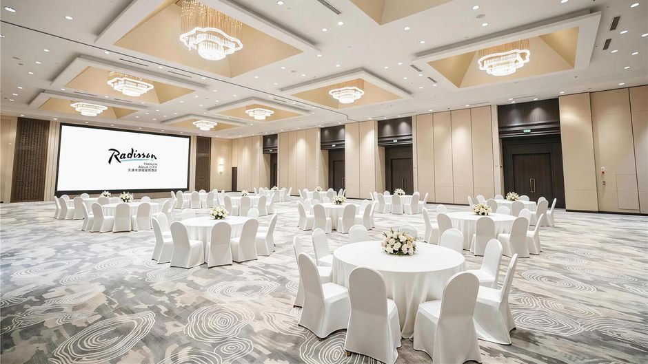 Radisson Hotel Tianjin Aqua City Ballroom