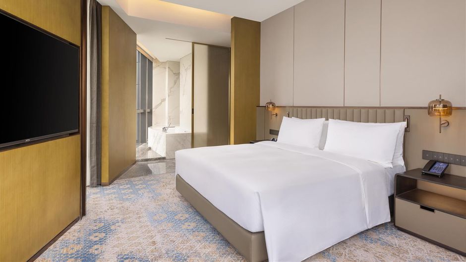 Hilton Shaoxing Hotel and Residences Room