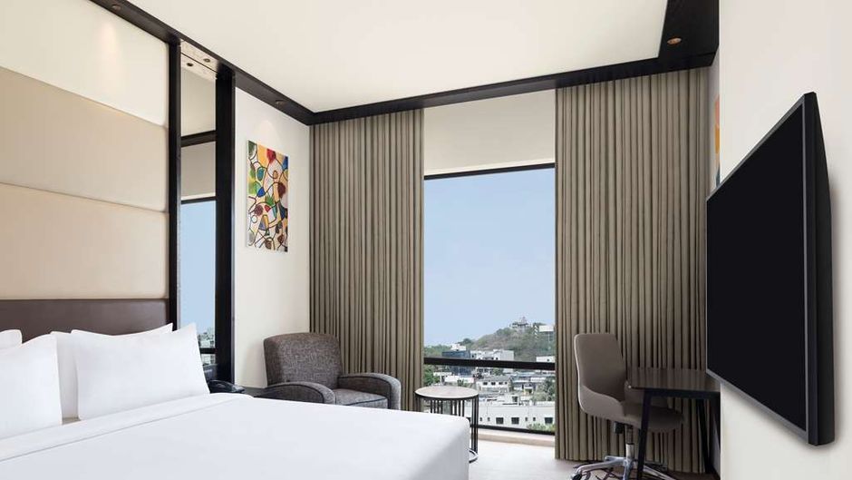 Hilton Garden Inn Pune Hinjawadi Room