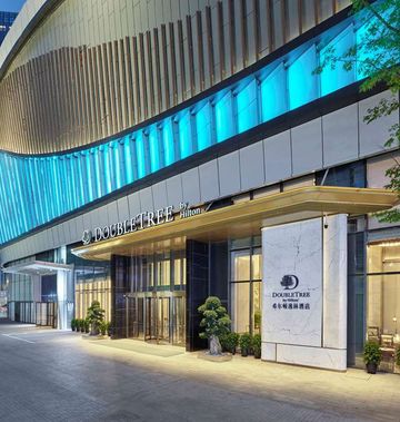 DoubleTree by Hilton Chengdu Riverside