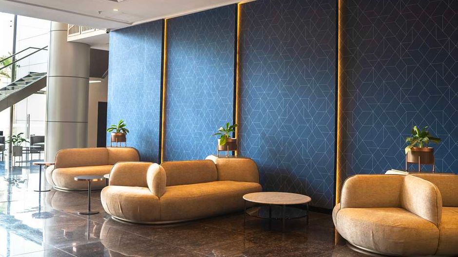 DoubleTree by Hilton Trujillo Lobby