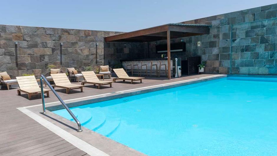 DoubleTree by Hilton Trujillo Pool