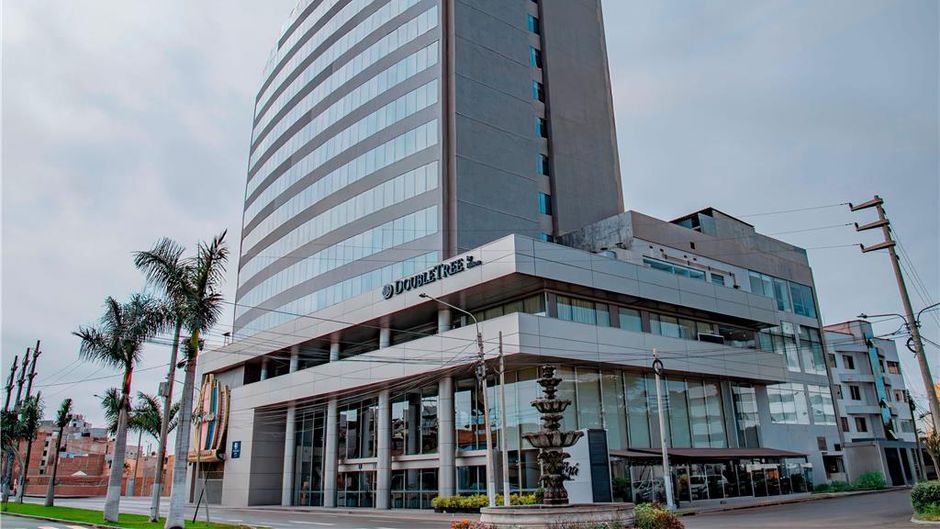 DoubleTree by Hilton Trujillo Exterior