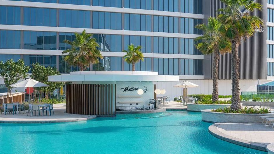 The WB Abu Dhabi, Curio Collection Pool