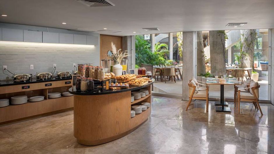 Hilton Garden Inn Cancun Airport Restaurant