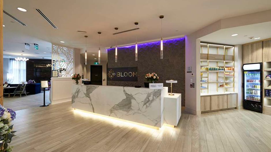 Bloom Mississauga, Tapestry Collection Lobby