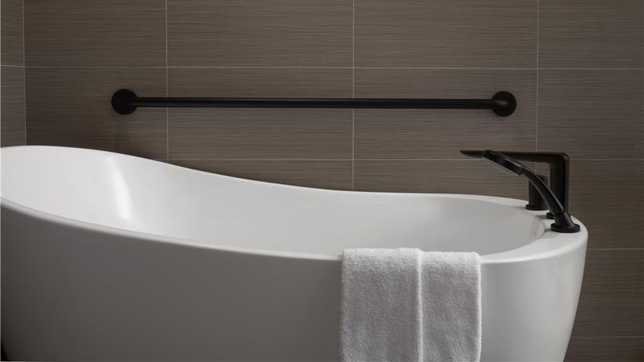 DoubleTree by Hilton West Kelowna Room