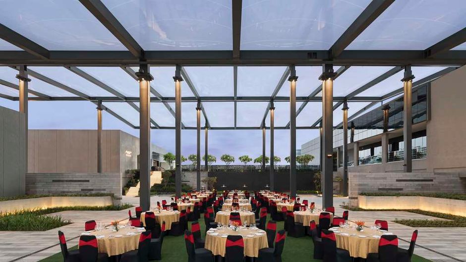 Hilton Bengaluru Manyata Business Park Meeting