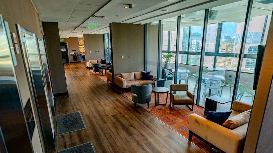 Hampton by Hilton Santiago Las Condes Lobby