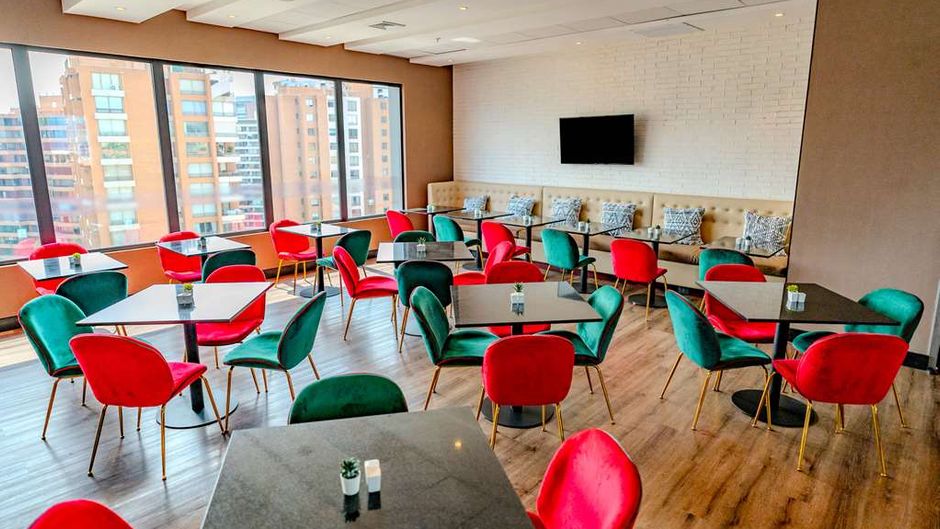 Hampton by Hilton Santiago Las Condes Restaurant