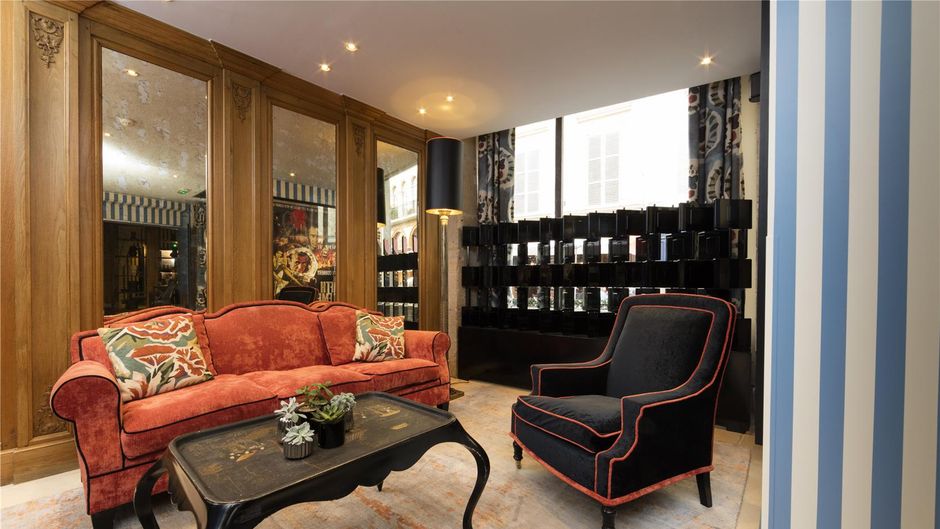 Hotel Saint Germain Lobby