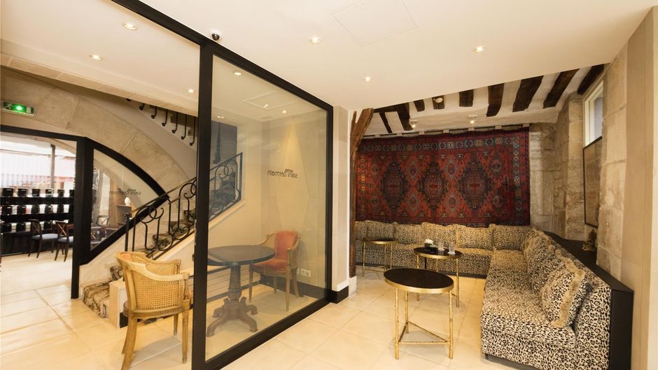 Hotel Saint Germain Lobby