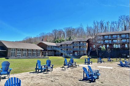 The Grand Tappattoo Resort, Ascend Hotel
