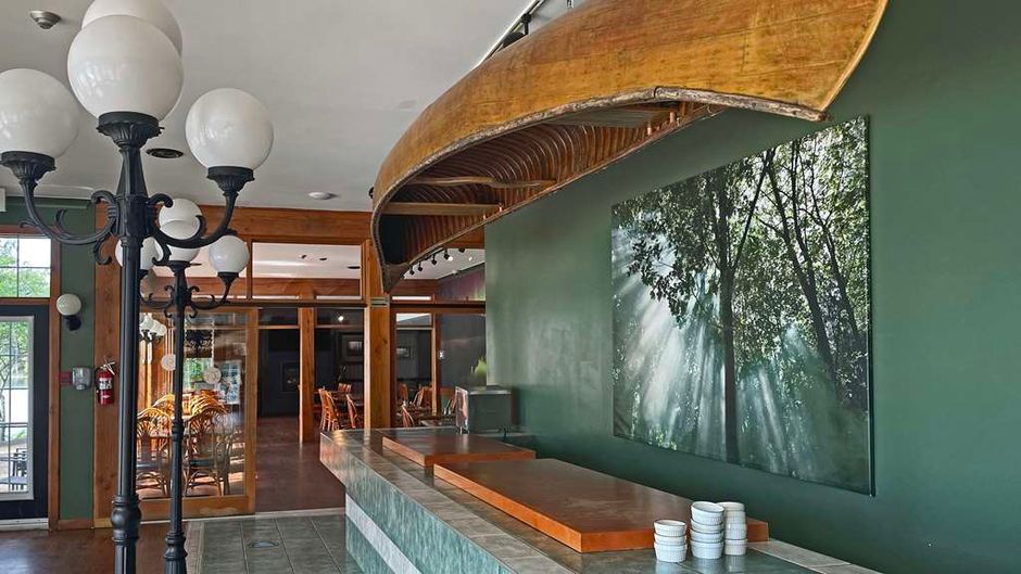 The Grand Tappattoo Resort, Ascend Hotel Restaurant