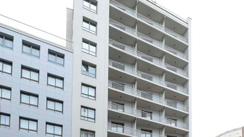Barcelo Leon Conde Luna Exterior