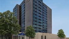 DoubleTree by Hilton Montreal Airport W