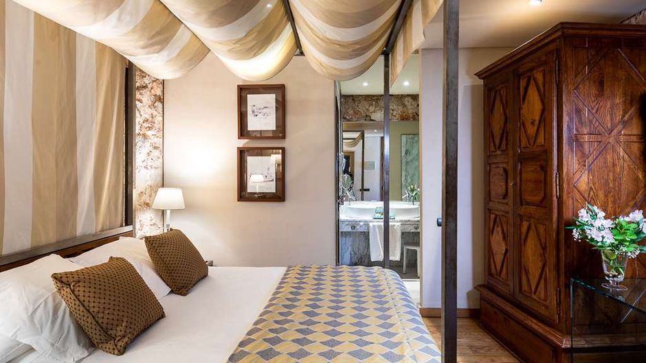 Parador de Alarcon Room