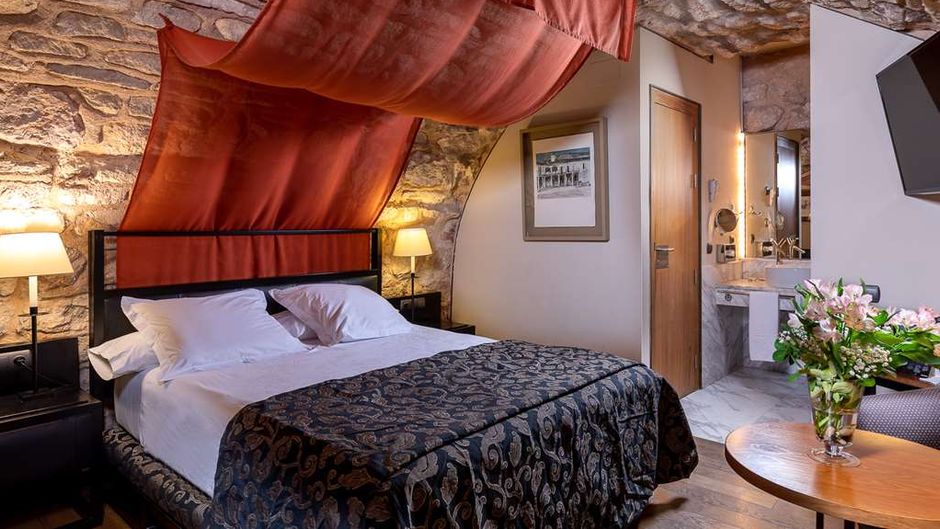 Parador de Alarcon Room