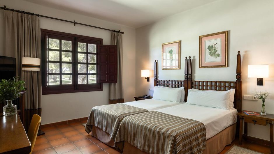 Parador de Albacete Room