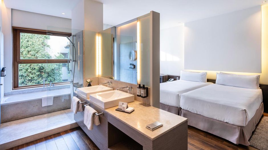 Parador de Alcala de Henares Room
