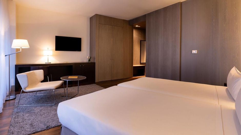 Parador de Alcala de Henares Room