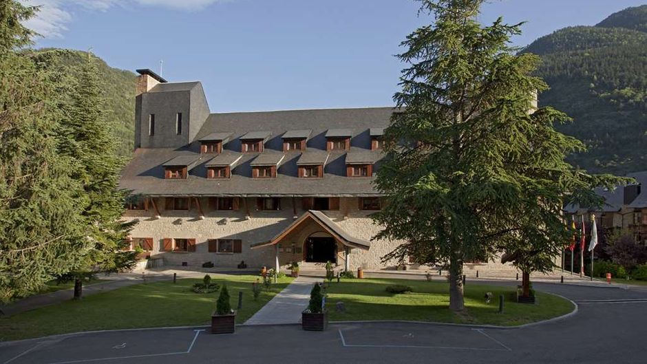 Parador de Arties Exterior