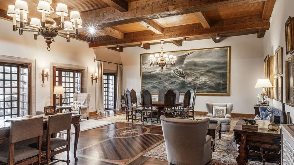 Parador de Baiona Lobby