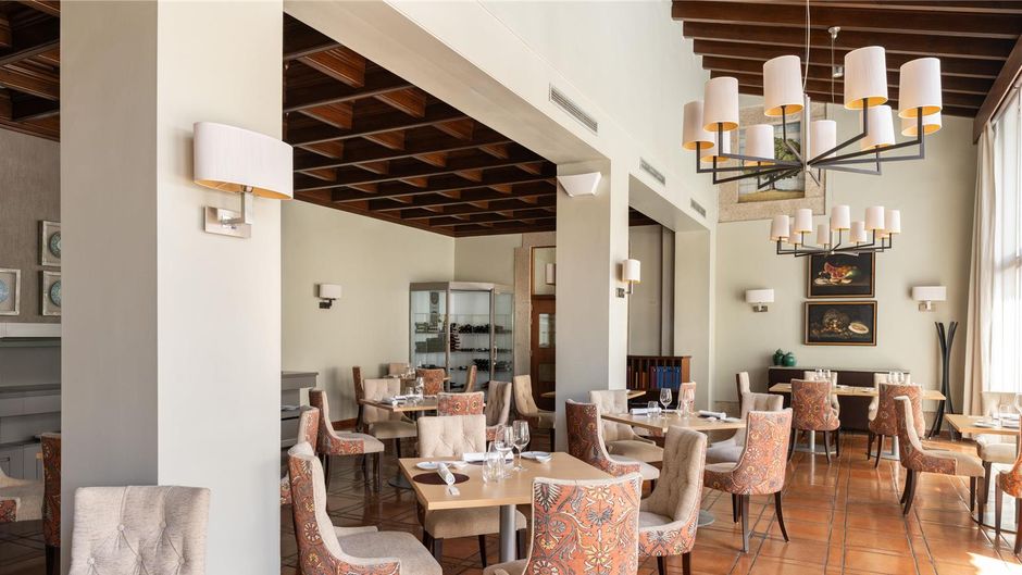 Parador de Caceres Restaurant