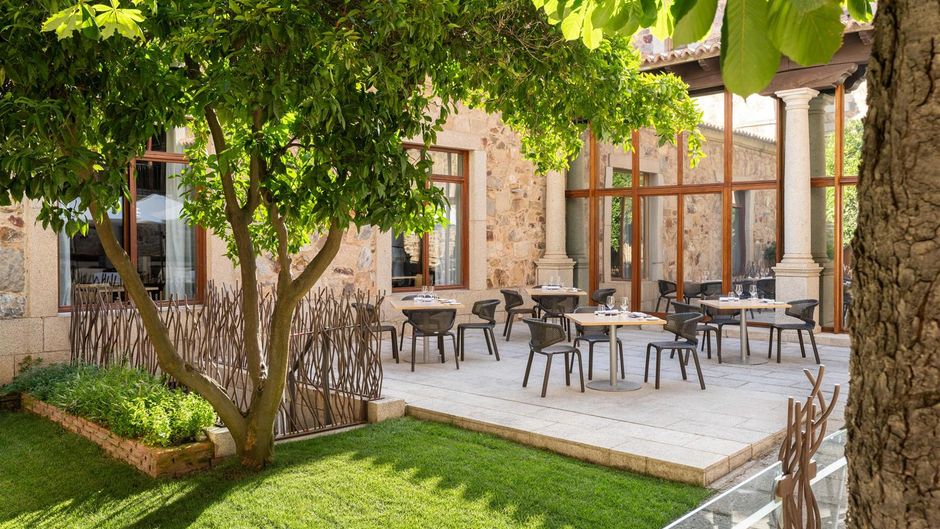 Parador de Caceres Restaurant