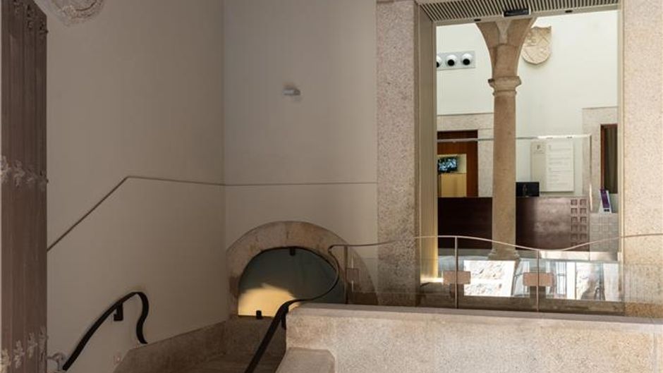 Parador de Caceres Lobby