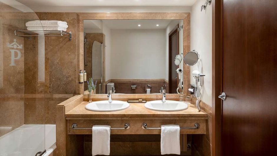 Parador de Calahorra Room