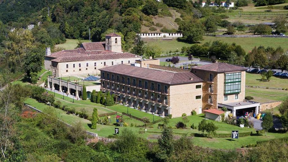Parador de Cangas de Onis Exterior