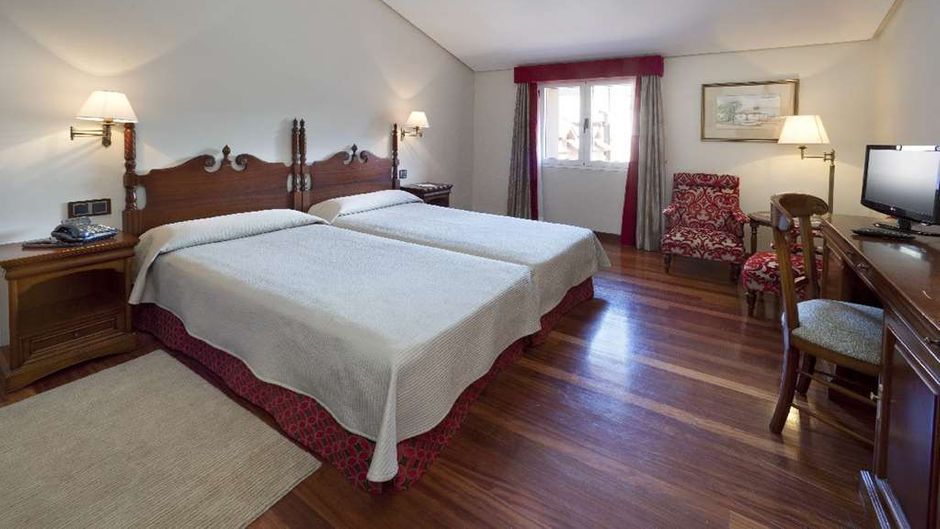 Parador de Canadas del Teide Room
