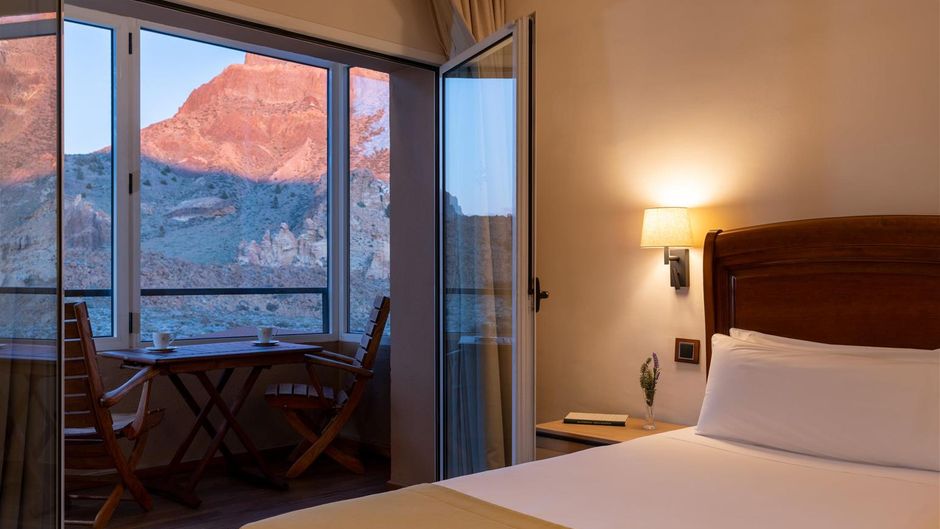 Parador de Canadas del Teide Room