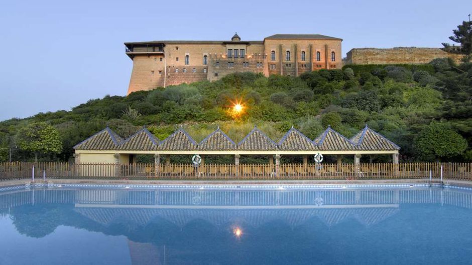 Parador de Carmona Pool