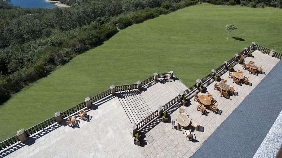 Parador de Cervera de Pisuerga Exterior