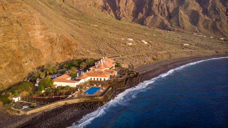 Parador del Hierro Exterior