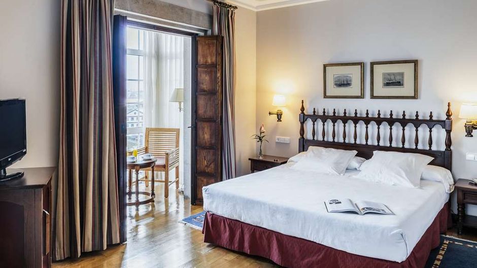 Parador de Ferrol Room