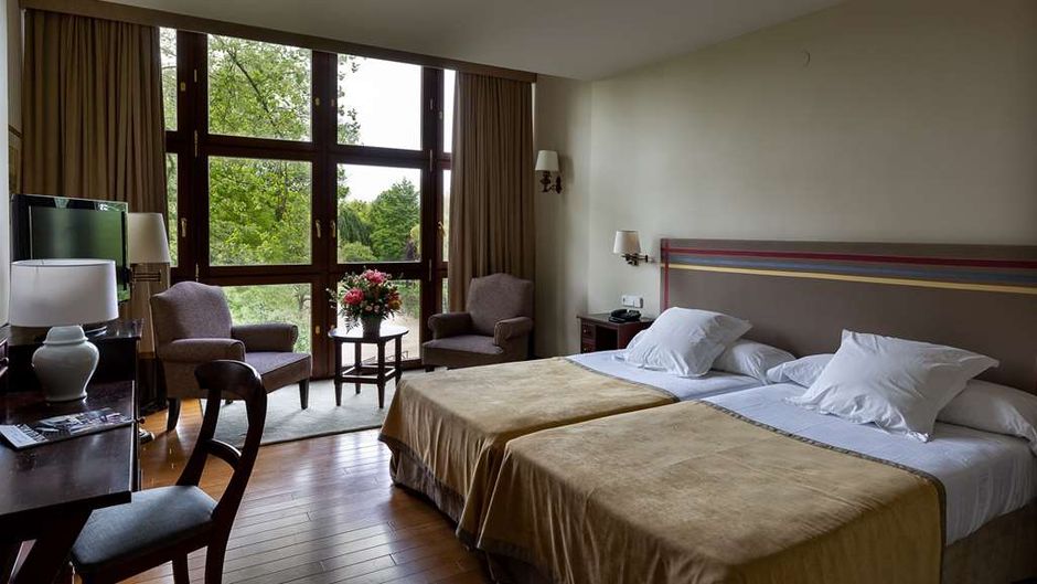Parador de Gijon Room