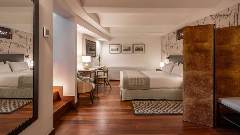 Parador de Granada Suite