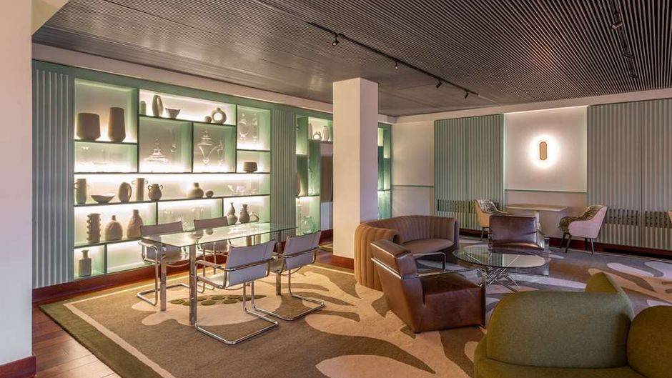 Parador de Granada Lobby