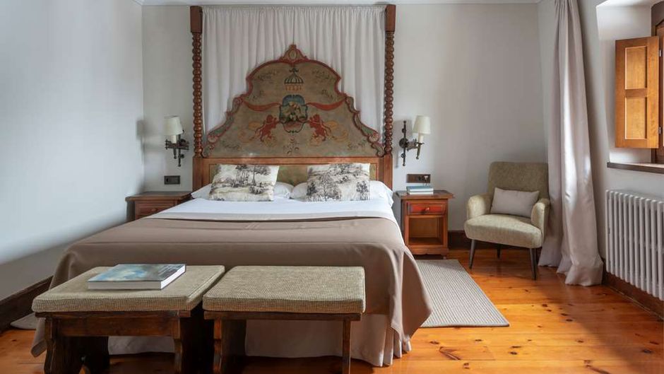 Parador de Gredos Room
