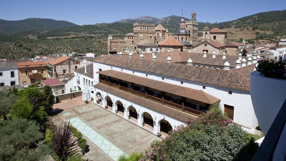 Parador de Guadalupe Exterior
