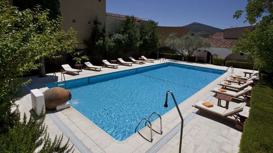 Parador de Guadalupe Pool