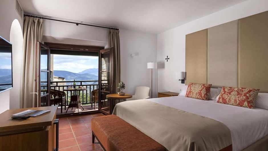 Parador de Jaen Room